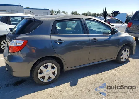 2009 Toyota Corolla Matrix z USA, uszkodzony, nr VIN 2T1KU40E69C014701